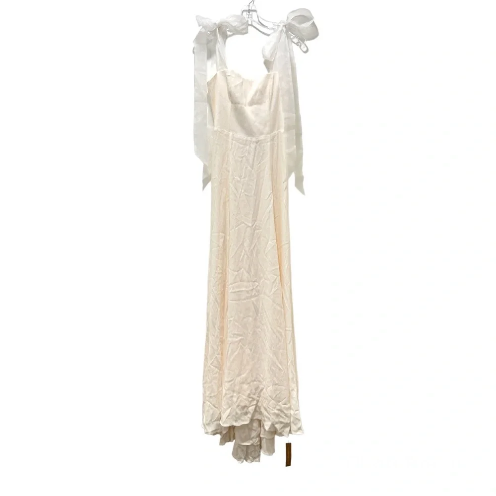 ⚡️⚡️NWT REFORMATION Balsam Dress in Ivory, Size 4 - Picture 7 of 16